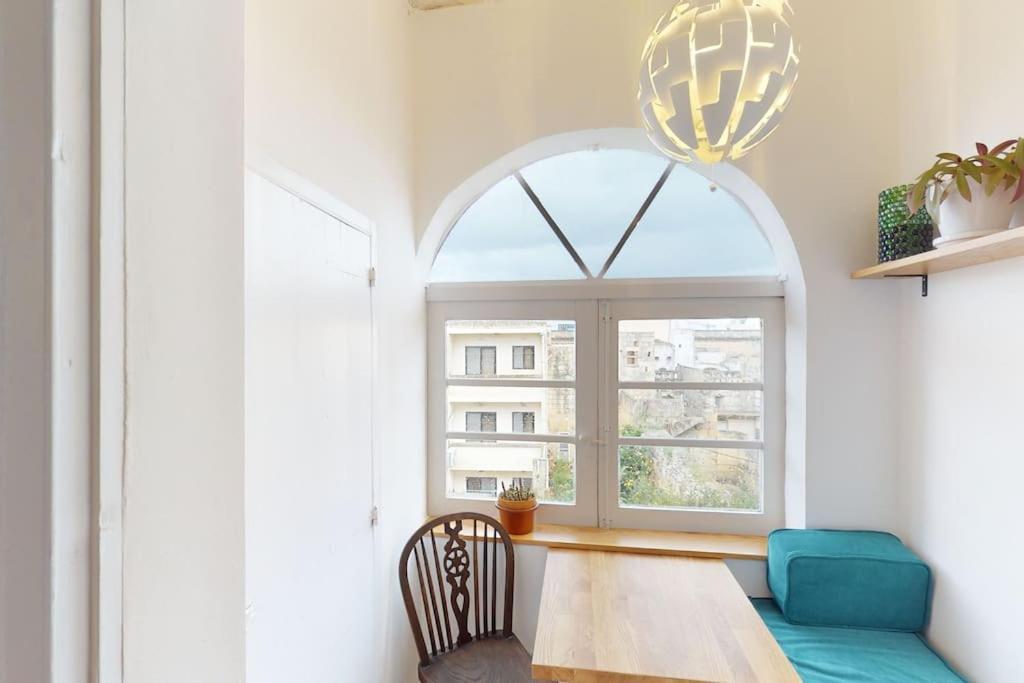 Narrow Street Suite Victoria Luaran gambar