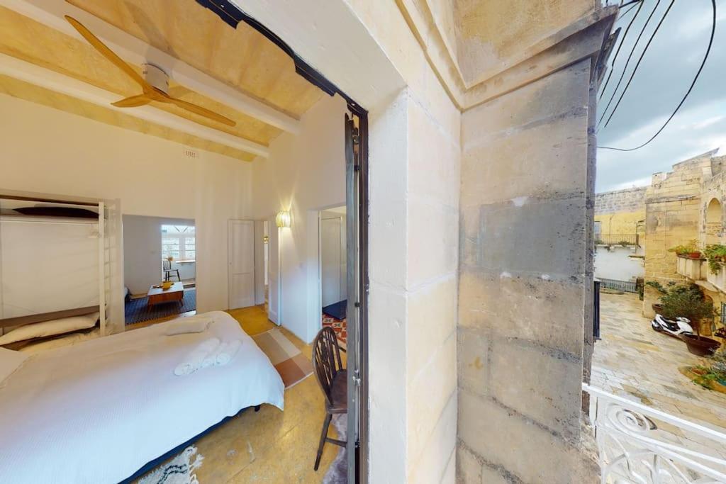 Narrow Street Suite Victoria Luaran gambar